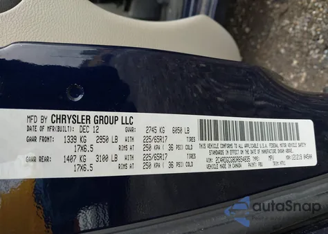 2013 Dodge Grand Caravan Sxt z USA, uszkodzony, nr VIN 2C4RDGCG8DR654835